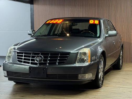 2008 Cadillac DTS Base