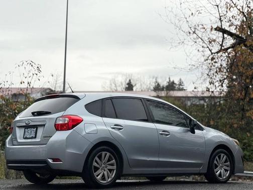 2015 Subaru Impreza 2.0i Premium