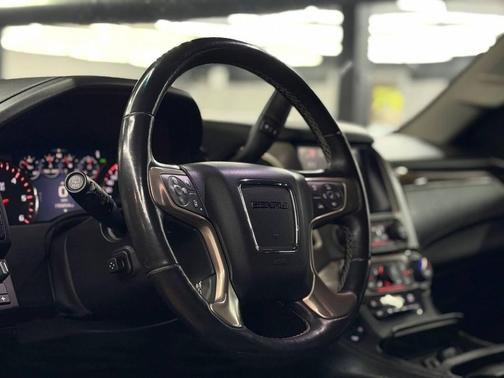 Onyx Black 2016 GMC Yukon Denali