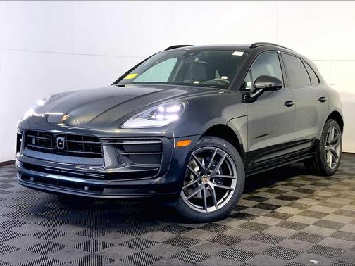 2026 Porsche Macan AWD