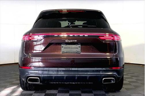 2023 Porsche Cayenne AWD