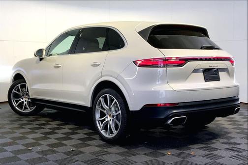2022 Porsche Cayenne Cayenne