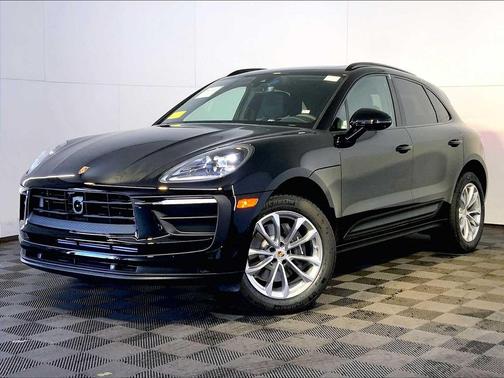 A1/Black 2026 Porsche Macan Macan