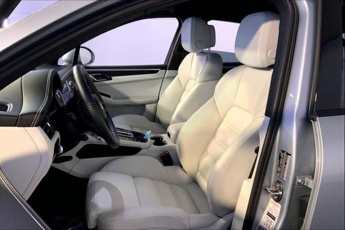 2022 Porsche Macan GTS