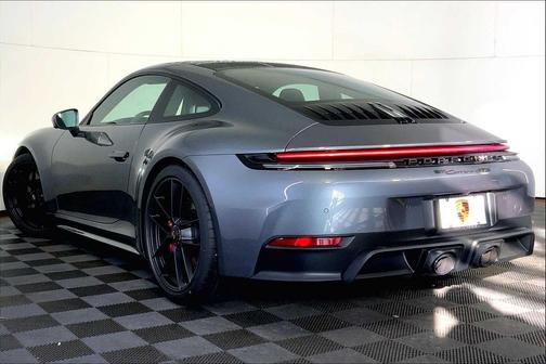 2026 Porsche 911 Carrera GTS