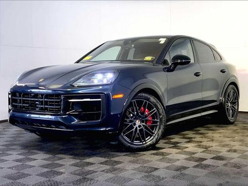 2026 Porsche Cayenne GTS