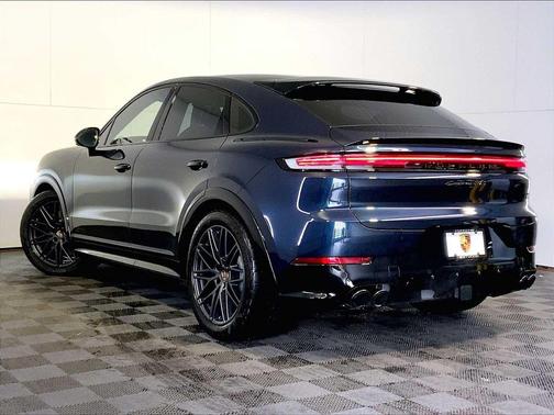 2026 Porsche Cayenne GTS