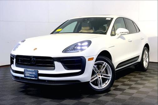 2025 Porsche Macan AWD