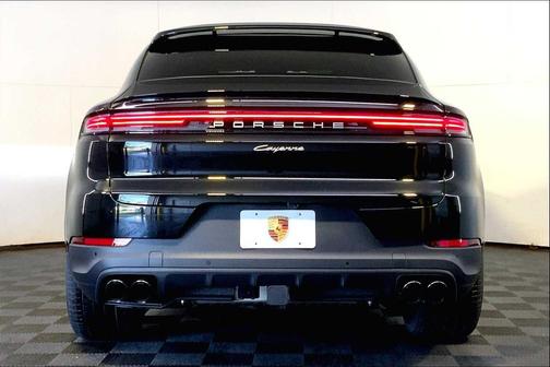 2025 Porsche Cayenne