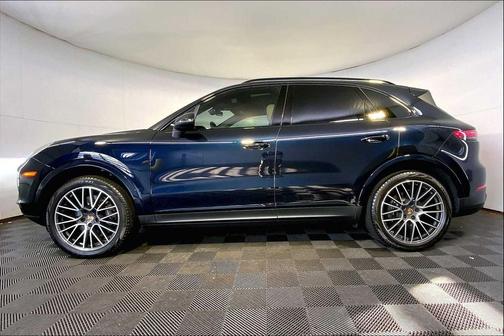 2023 Porsche Cayenne AWD