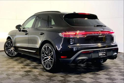2023 Porsche Macan S