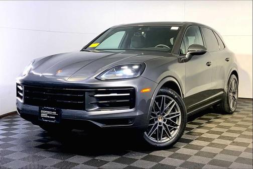2024 Porsche Cayenne Base (Tiptronic)