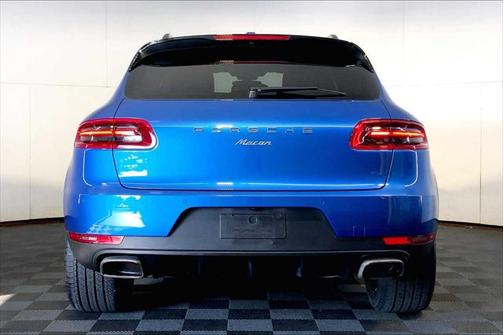 2018 Porsche Macan Base