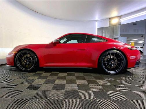 0L/Carmine Red 2026 Porsche 911 Carrera GTS