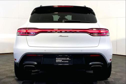 2022 Porsche Macan 