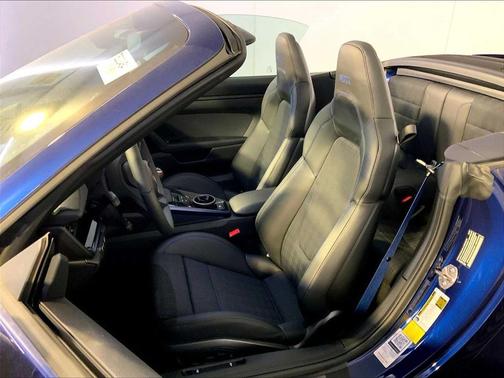 2026 Porsche 911 Carrera T