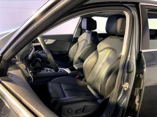 2017 Audi A4 2.0T Prestige