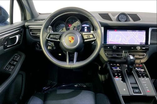 2023 Porsche Macan AWD