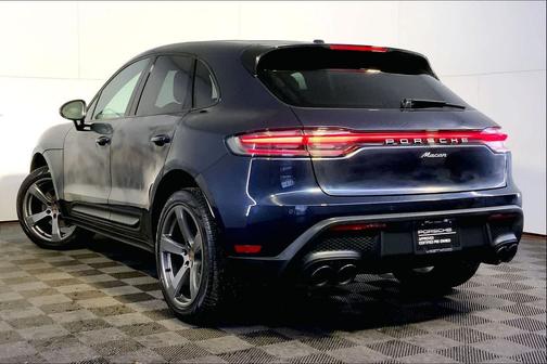 2023 Porsche Macan AWD