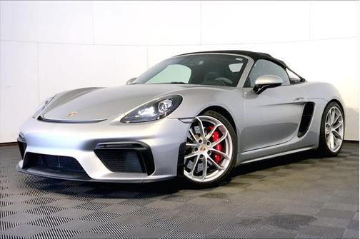 2021 Porsche 718 Spyder Roadster