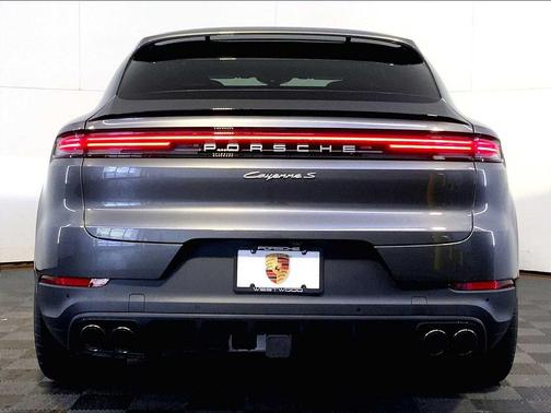 2026 Porsche Cayenne Cayenne S E-Hybrid