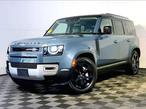 2020 Land Rover Defender 110 SE