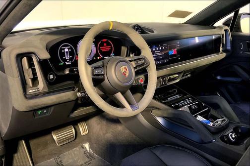 2024 Porsche Cayenne Turbo GT