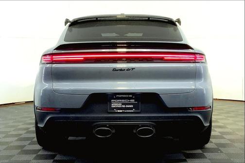 2024 Porsche Cayenne Turbo GT