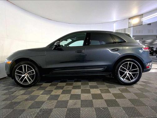 2024 Porsche Macan 