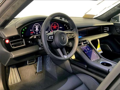 2026 Porsche Taycan Turbo S