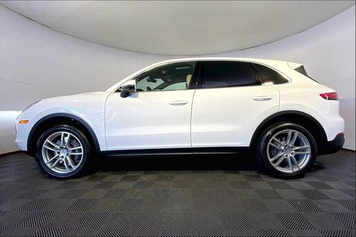 2023 Porsche Cayenne AWD