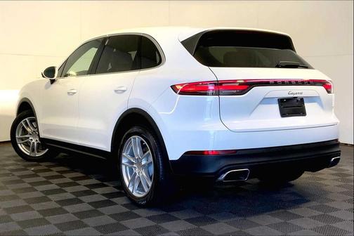 2023 Porsche Cayenne AWD