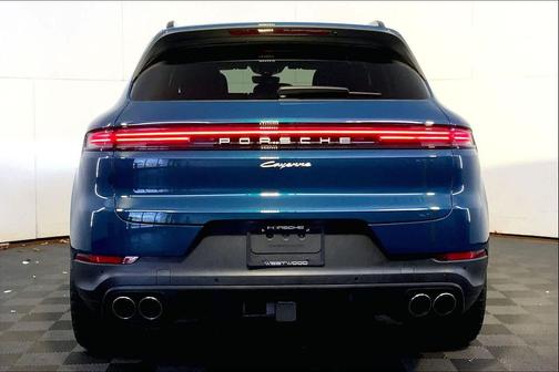 2024 Porsche Cayenne Cayenne