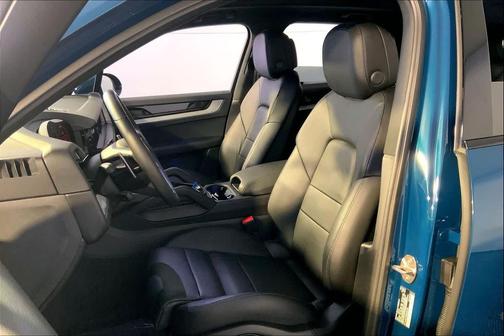 2024 Porsche Cayenne Cayenne