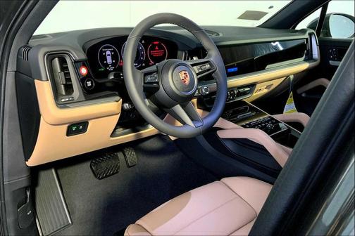 2025 Porsche Cayenne