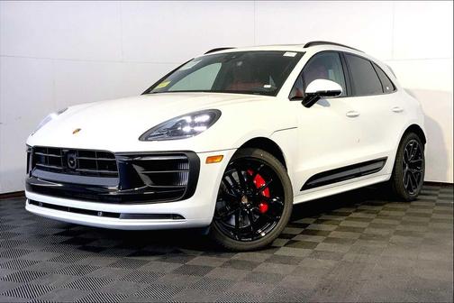 2025 Porsche Macan GTS