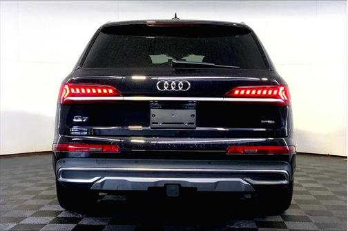 2021 Audi Q7 55 Prestige