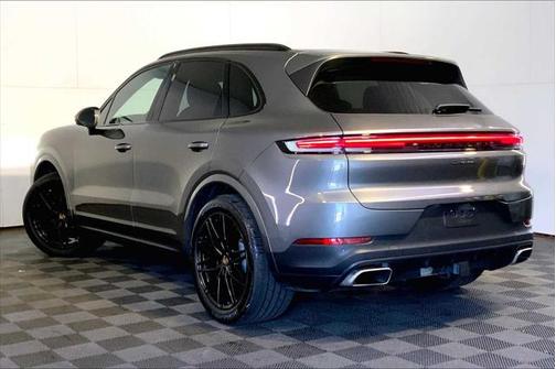 2024 Porsche Cayenne AWD