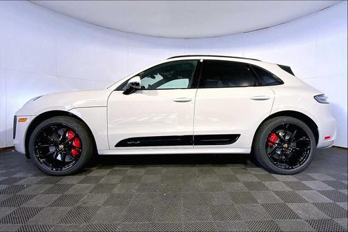 2026 Porsche Macan GTS