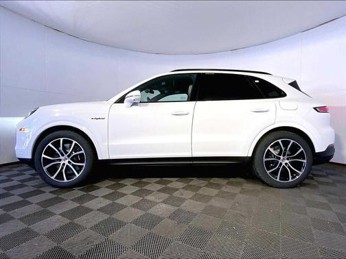 2025 Porsche Cayenne Cayenne E-Hybrid