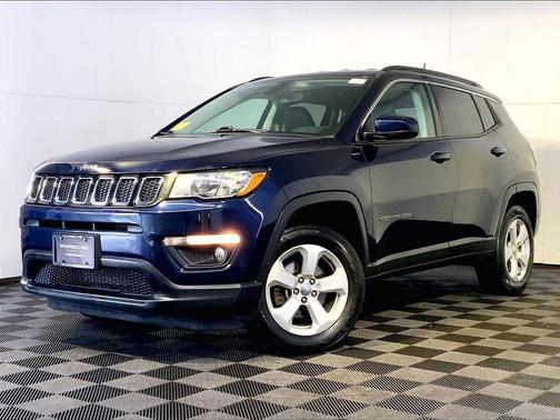 Jazz Blue Pearlcoat 2019 Jeep Compass Latitude