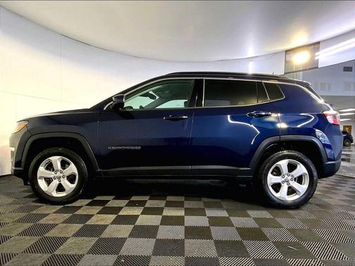Jazz Blue Pearlcoat 2019 Jeep Compass Latitude