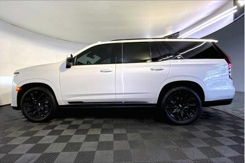 2022 Cadillac Escalade Sport