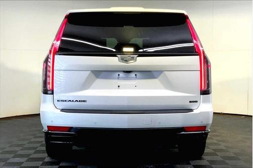 2022 Cadillac Escalade Sport