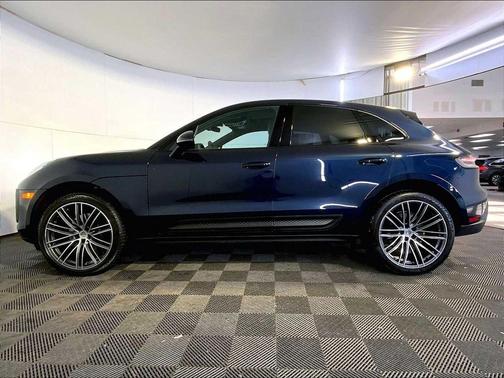 2023 Porsche Macan T
