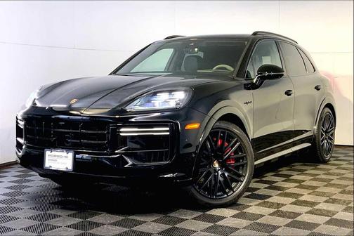 2024 Porsche Cayenne Turbo