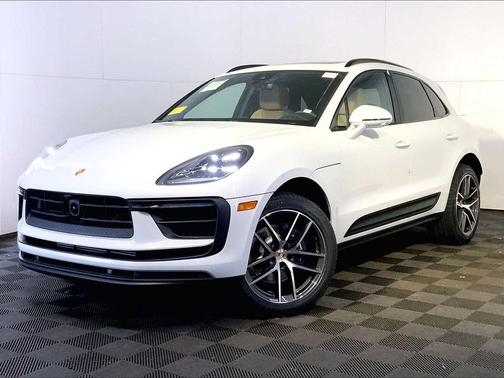 2026 Porsche Macan AWD