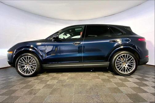 2023 Porsche Cayenne Platinum Edition