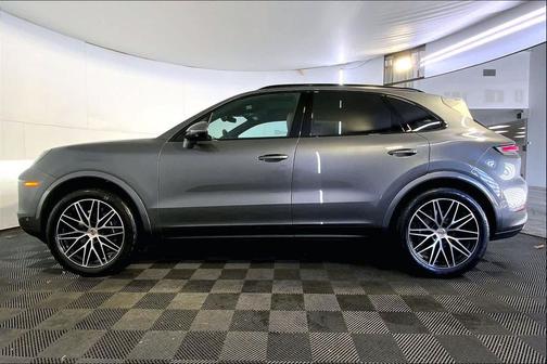 2025 Porsche Cayenne Cayenne