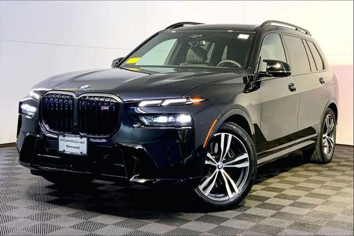2024 BMW X7 M60i